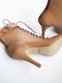 Julia Camel-1.jpg